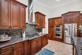 1404 East Lake Woodlands Parkway - Photo 18
