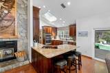 10209 Lake Grove Drive - Photo 15