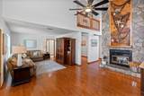 10209 Lake Grove Drive - Photo 20
