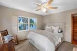 10209 Lake Grove Drive - Photo 37