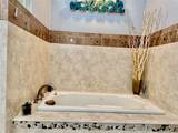 513 Haven Point Drive - Photo 37