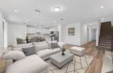9748 Crescent Moon Drive - Photo 3