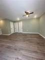 2417 Tanglewood Street - Photo 4