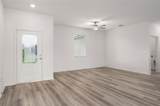 404 Manitoba Lane - Photo 2