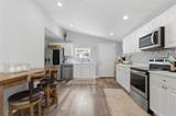 1613 Chelsea Street - Photo 10