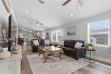 1613 Chelsea Street - Photo 4