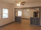 2107 Chestnut Street - Photo 2