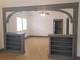 2107 Chestnut Street - Photo 3