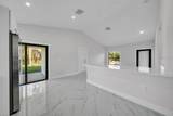 644 Woodcrest Dr - Photo 4