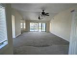 710 Eagle Lane - Photo 3