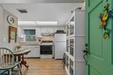 200 Glennes Lane - Photo 3