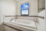 11027 Tahiti Isle Lane - Photo 19