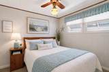 2000 Bay Drive - Photo 6