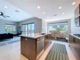 306 Bay Plz - Photo 17