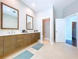 306 Bay Plz - Photo 27