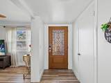7910 Pocahontas Avenue - Photo 9