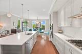 8 Palm Terrace - Photo 16