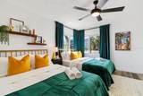 2402 Cypress Street - Photo 15