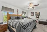 10426 Shady Preserve Drive - Photo 22