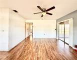10862 Village Green Avenue - Photo 3
