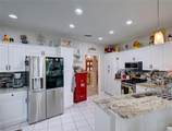 5725 Wedgefield Drive - Photo 4