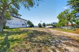 909 Oakwood Drive - Photo 9