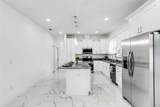 806 Lowry Lane - Photo 11