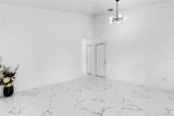 806 Lowry Lane - Photo 5
