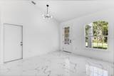 806 Lowry Lane - Photo 6