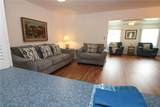 810 Oakmont Avenue - Photo 9