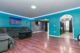 9922 Ashburn Lake Drive - Photo 4