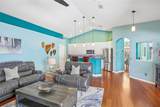 9607 Birnamwood Street - Photo 14