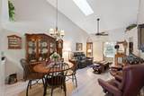 4557 Glen Hollow - Photo 11