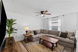 6026 Jensen View Avenue - Photo 11