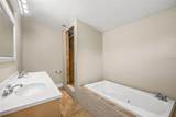 305 Hanna Avenue - Photo 20