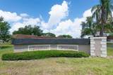 6915 Versailles - Photo 2