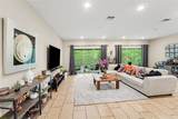 15 Lone Pine Street - Photo 7