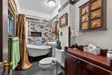652 8TH Avenue - Photo 15
