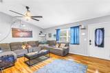 687 Jasmine Way - Photo 5