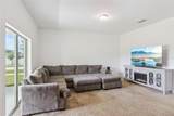903 Shimmering Oaks Lane - Photo 10