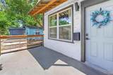 4556 Yarmouth Avenue - Photo 3