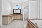 8911 Riverlachen Way - Photo 78