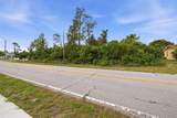 6011 Freeport Drive - Photo 10