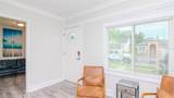 1466 Laura Street - Photo 2