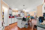 16143 Palacky Street - Photo 8
