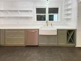 824 9TH Avenue - Photo 25