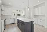 305 15TH Street - Photo 14