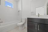 305 15TH Street - Photo 32