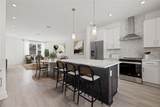 305 15TH Street - Photo 4