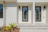 305 15TH Street - Photo 7